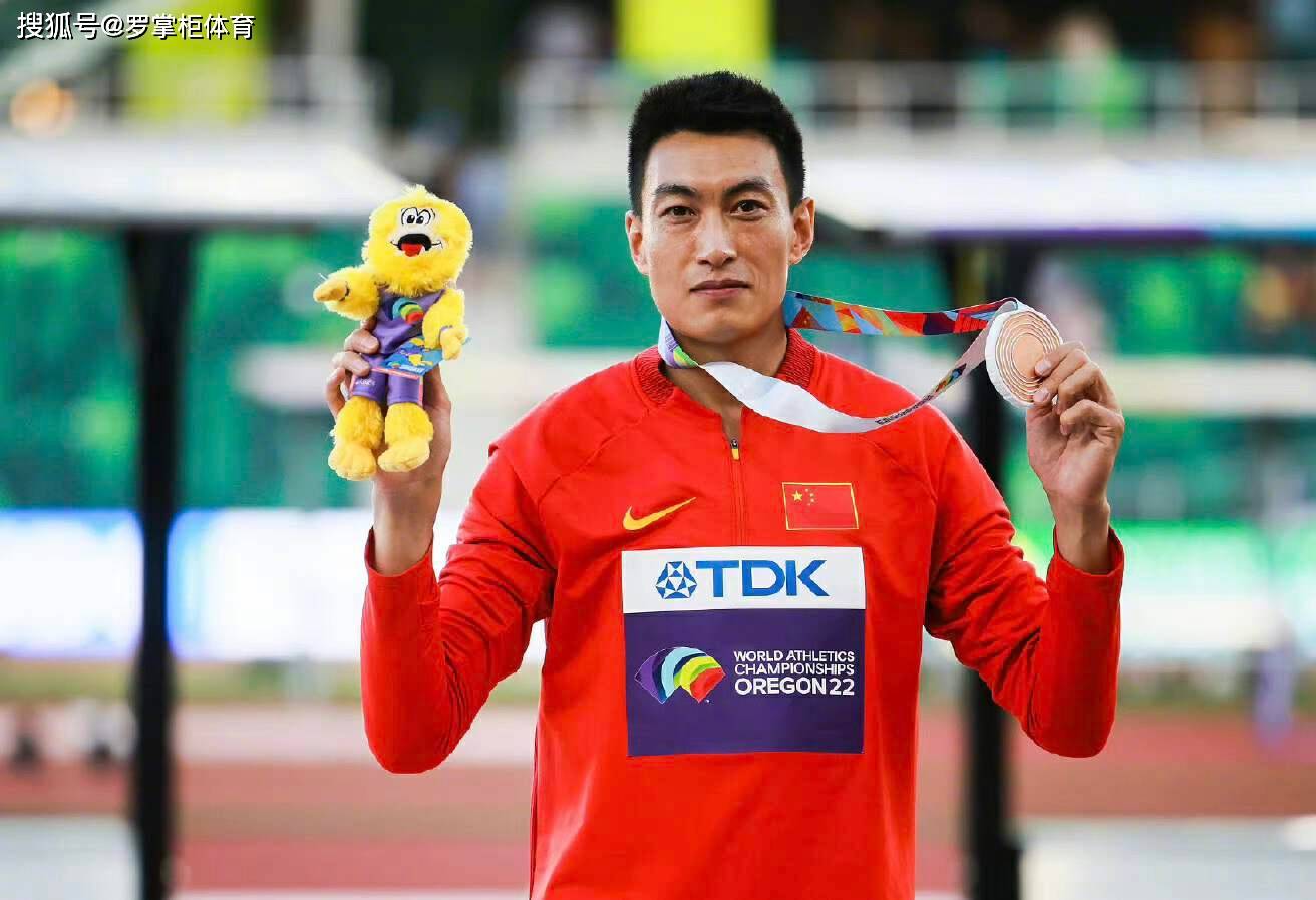 九游娱乐app下载-历史性一刻！名将刷新个人最佳成绩的简单介绍