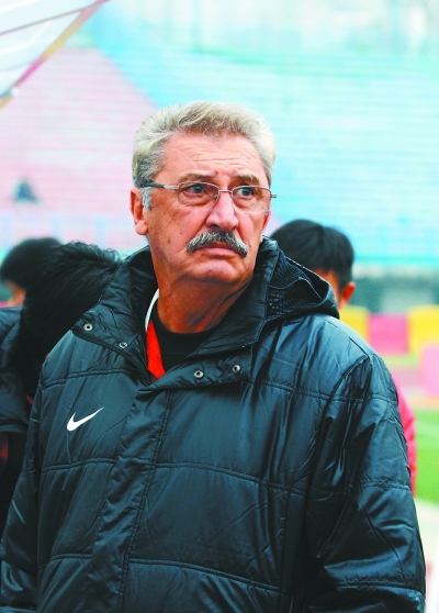 九游娱乐登录入口-武汉卓尔大胜北京理工，豪取三分的简单介绍