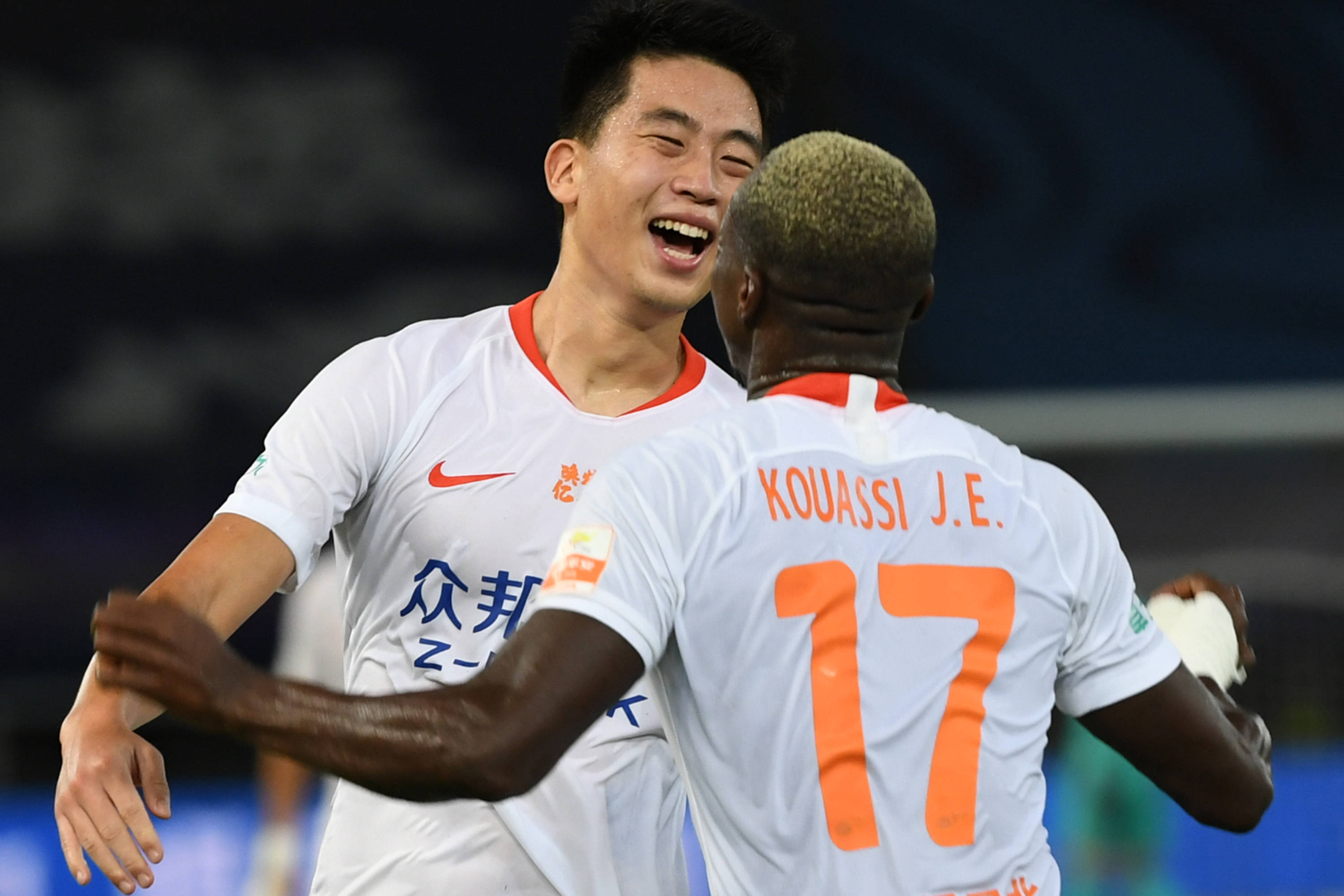 青岛黄海战胜强敌,继续稳定表现的简单介绍 青岛黄海战胜强敌,继续稳定表现的简单介绍