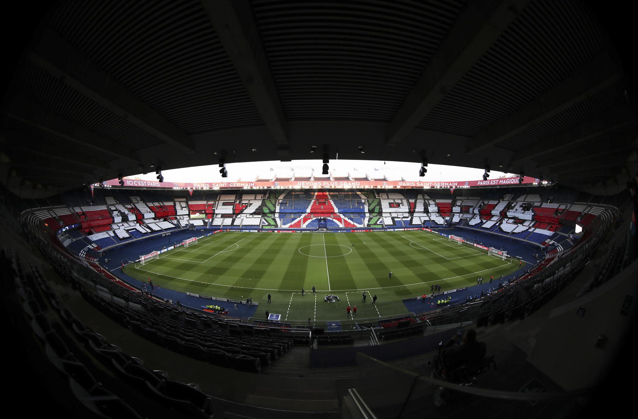 巴黎联手大巴黎，共建足球高地，走向国际舞台