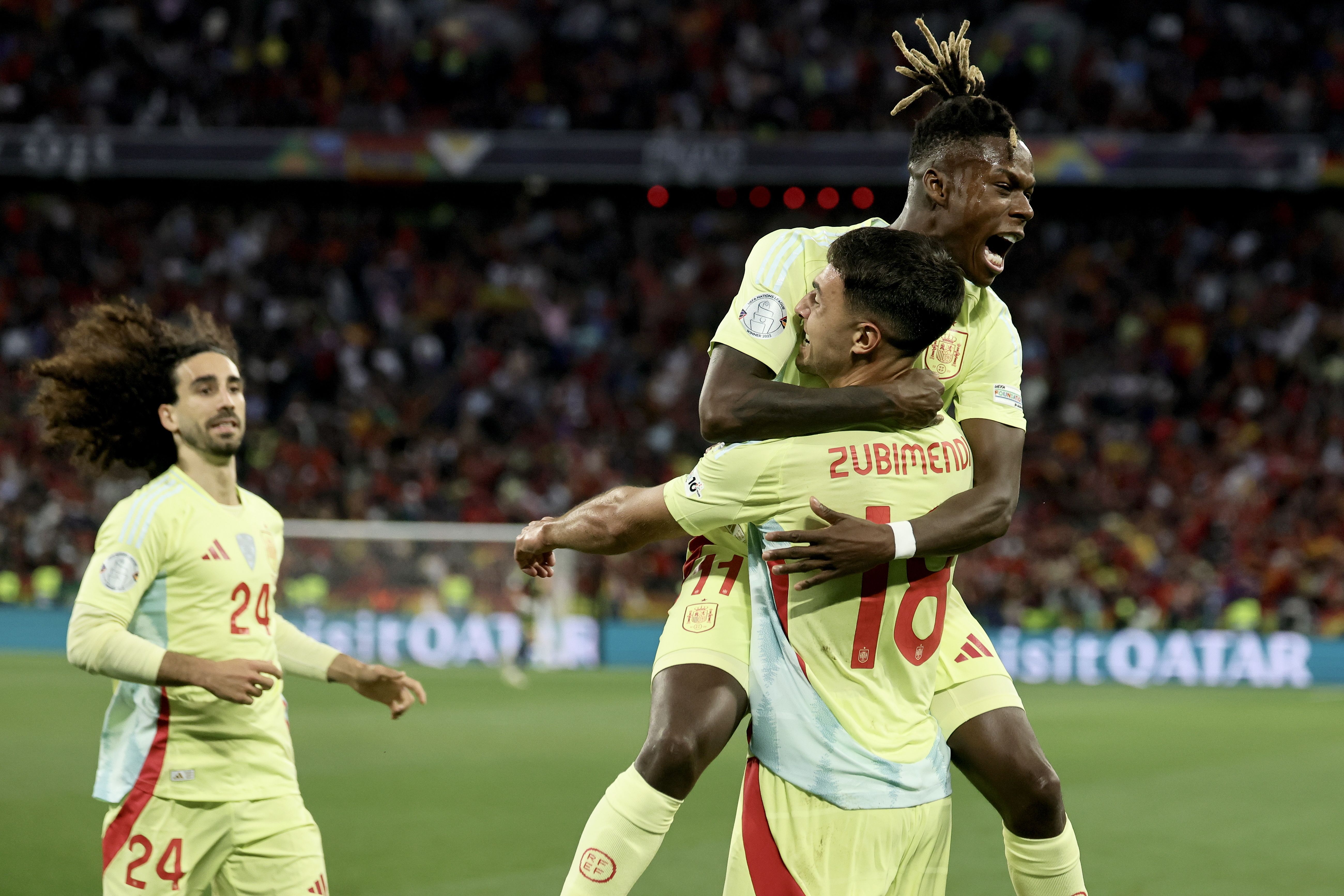 九游娱乐官网登录网址-关于欧国联比赛中球员们奋力拼搏，为荣誉奋斗的信息