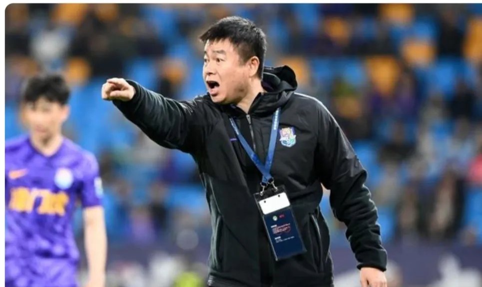 包含天津泰达成功逆转战胜对手，喜迎三连胜的词条