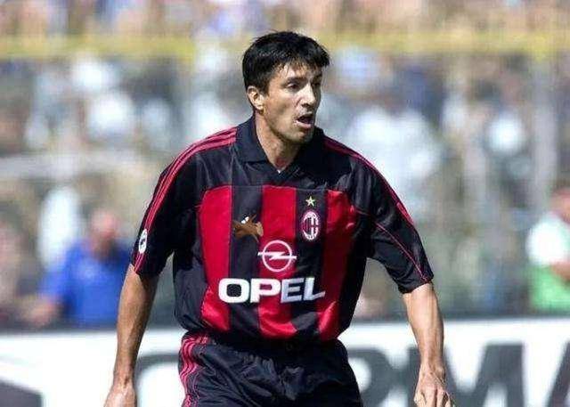 AC米兰战术灵活多变,势不可挡的简单介绍 AC米兰战术灵活多变,势不可挡的简单介绍