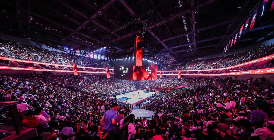 九游娱乐网站入口-关于火爆瞬间！球场上精彩绝伦，观众热血沸腾的信息