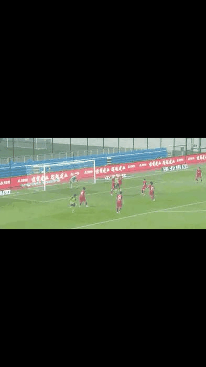 河南建业遭遇广州恒大反扑,沉重失利 河南建业遭遇广州恒大反扑,沉重失利